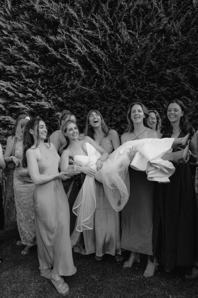 personal group picture of bride and bridesmaids