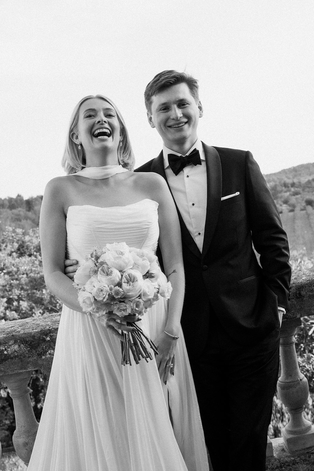wedding photographer europe newlyweds laughing